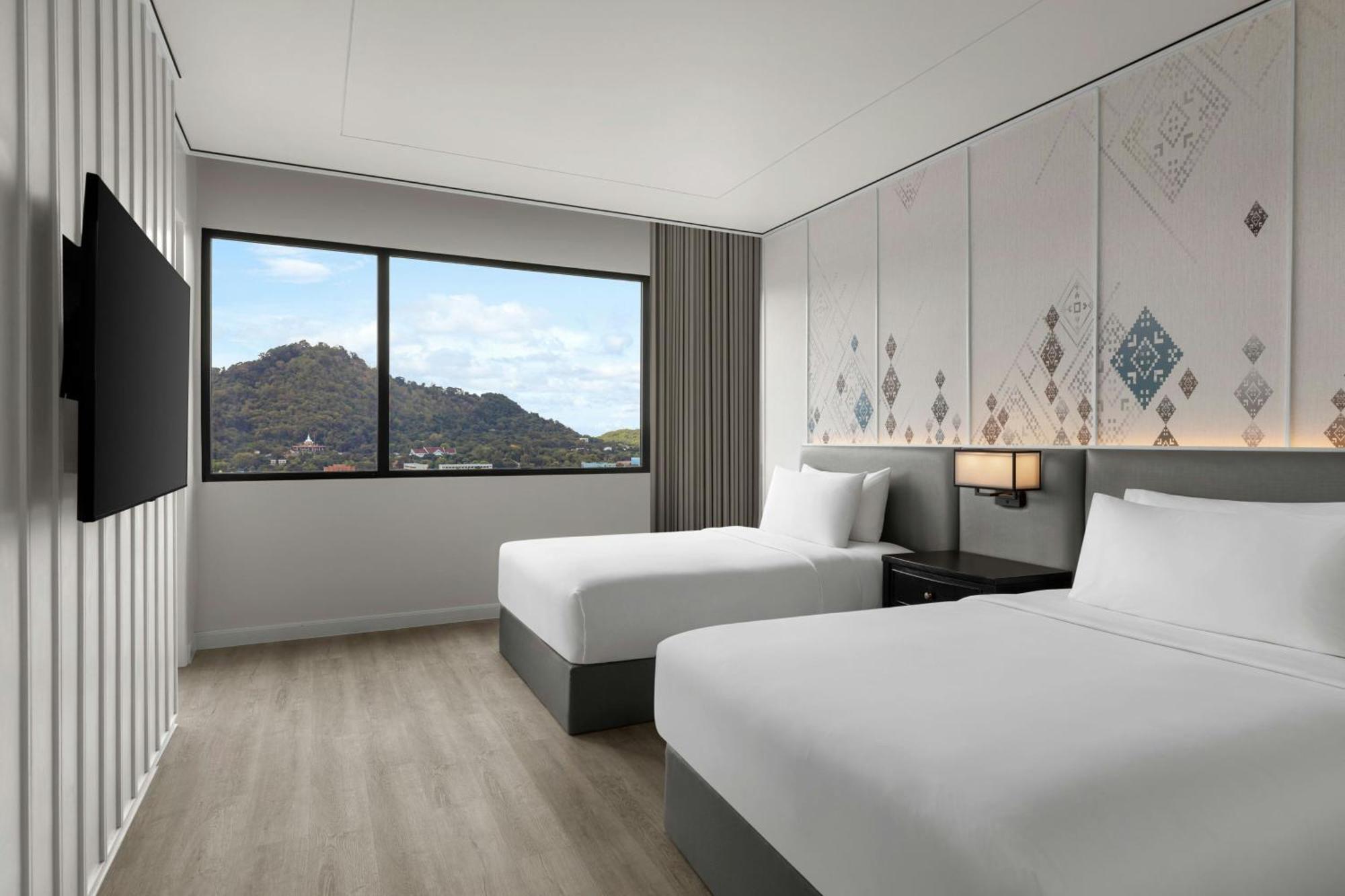 Courtyard By Marriott Phuket Town Hotel Exterior foto